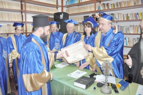 Mitropolitul de Kyrenia a fost conferit cu cea mai înaltă distincţie a Universităţii Ovidius